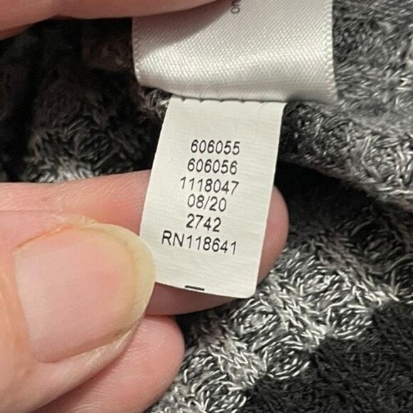 Lane Bryant Womens Sweater Plus Size 22/24 V Neck Striped Long Sleeve Gray Black - Picture 8 of 12